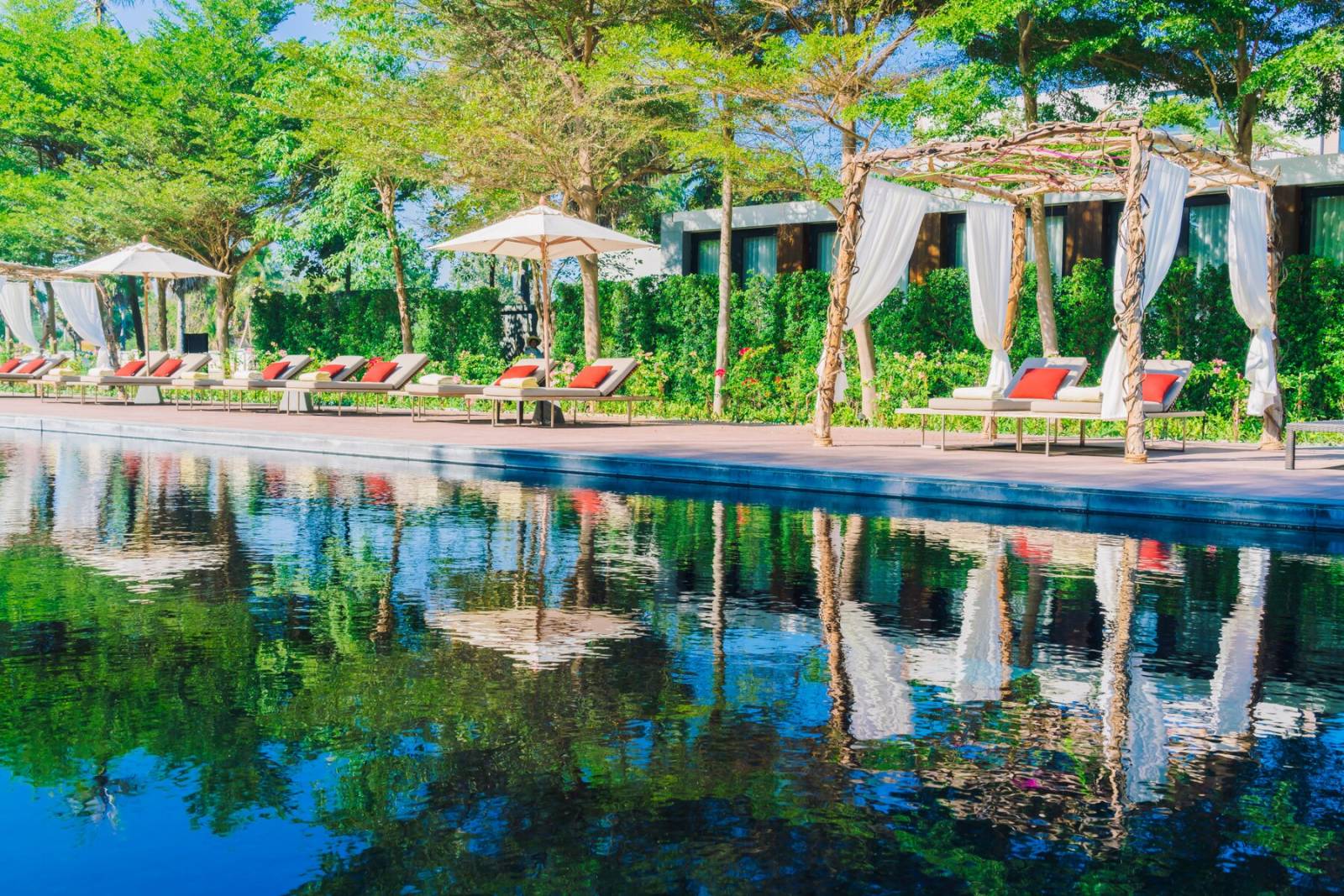  Élégance Côtière : Tendances Actuelles des Aménagements Paysagers à La Teste-de-Buch sur le Bassin d'Arcachon